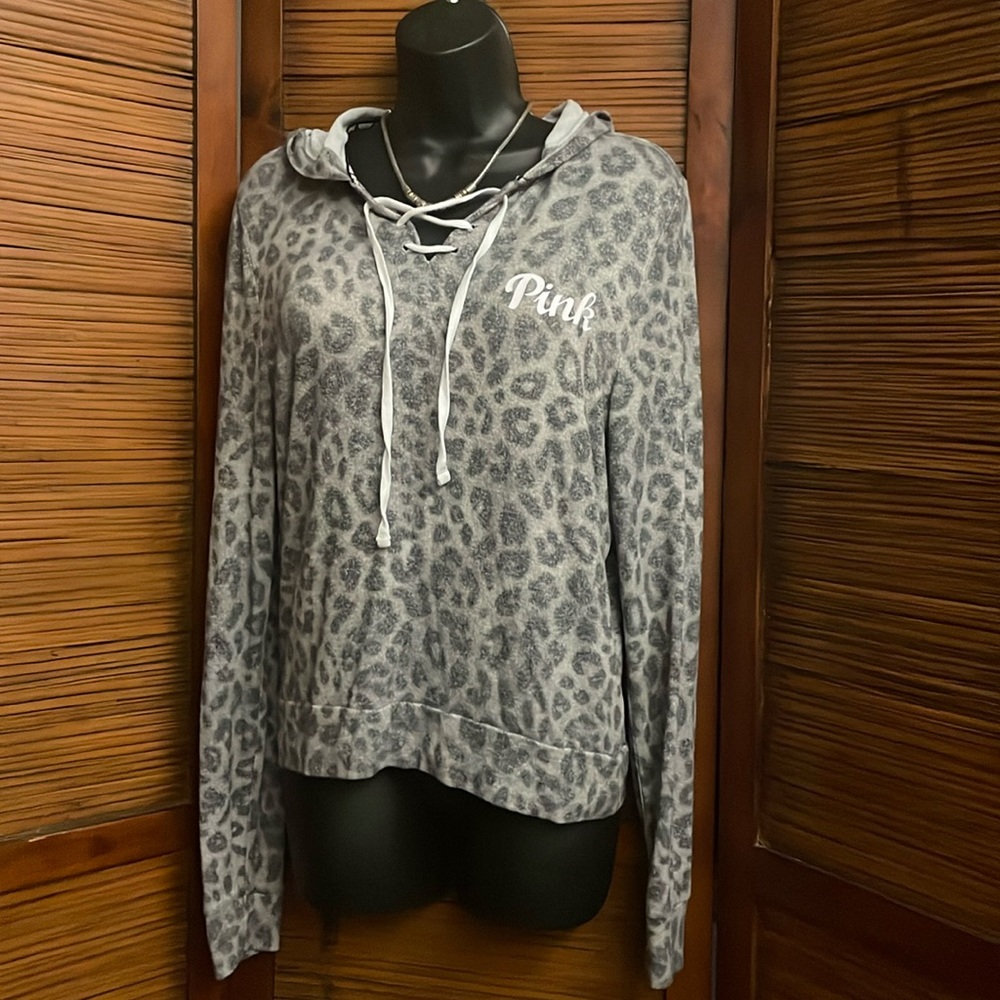 PINK cheeta print soft hooded top - Small